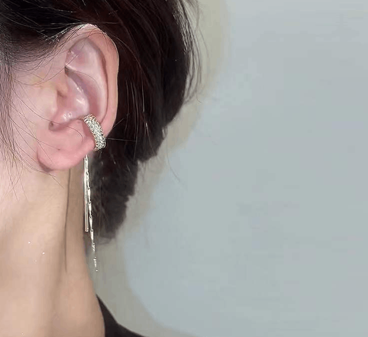 Cube Molecular Tassel Long Ear Clip